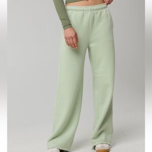 Aerie Offline Cloud Fleece Trouser